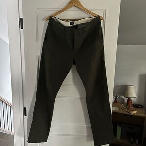 J.Crew Green Dress Pants (33)